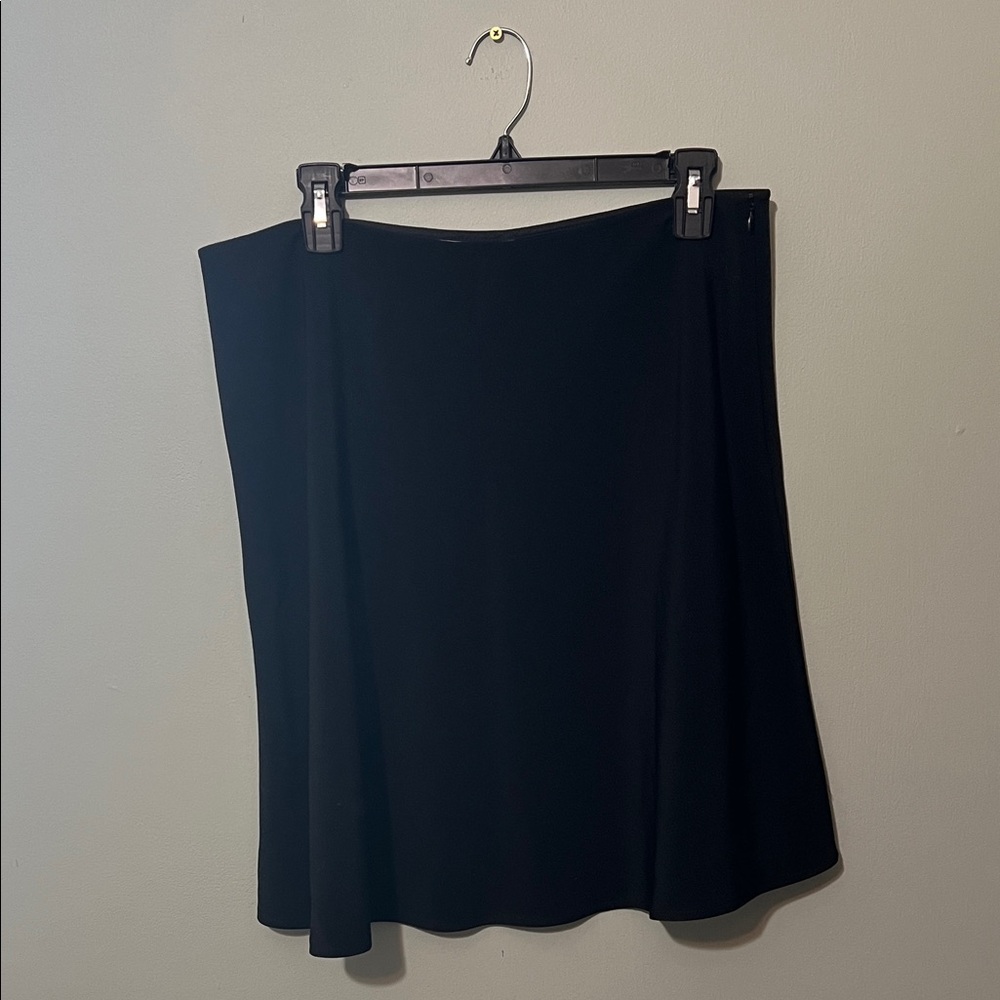 White House Black Market Classic Black A-Line Skirt Size 14